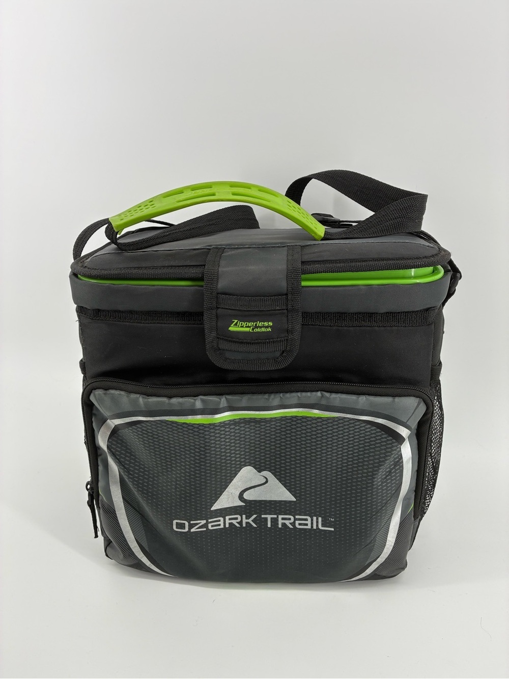 Ozark Trail Men’s Zipperless Black and Lime Green Soft Cooler Lunch Bag